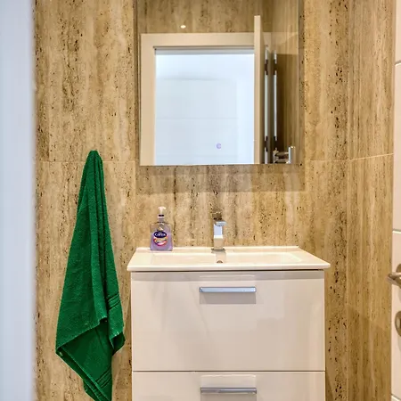 Xaghra With Sea Views & Balcony - Gozo Daire Il-Pergla